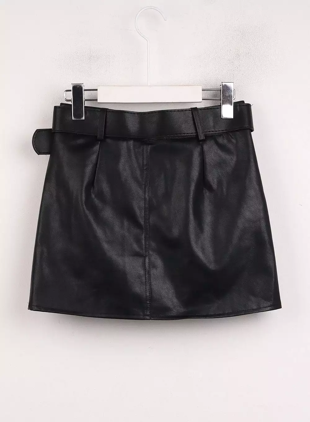 Belted Faux Leather Mini Skirt IJ410