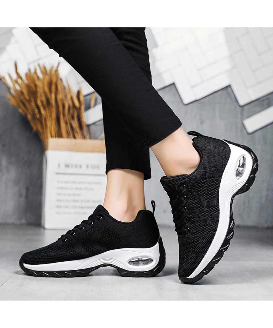 Black arrow texture double rocker bottom shoe sneaker