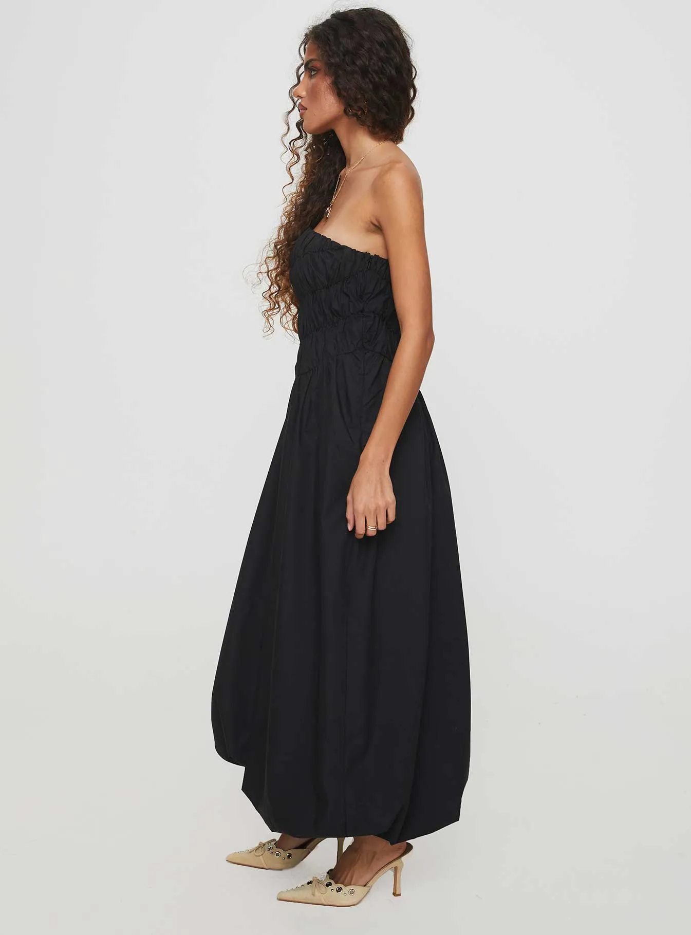 Brydie Bubble Hem Midi Dress Black