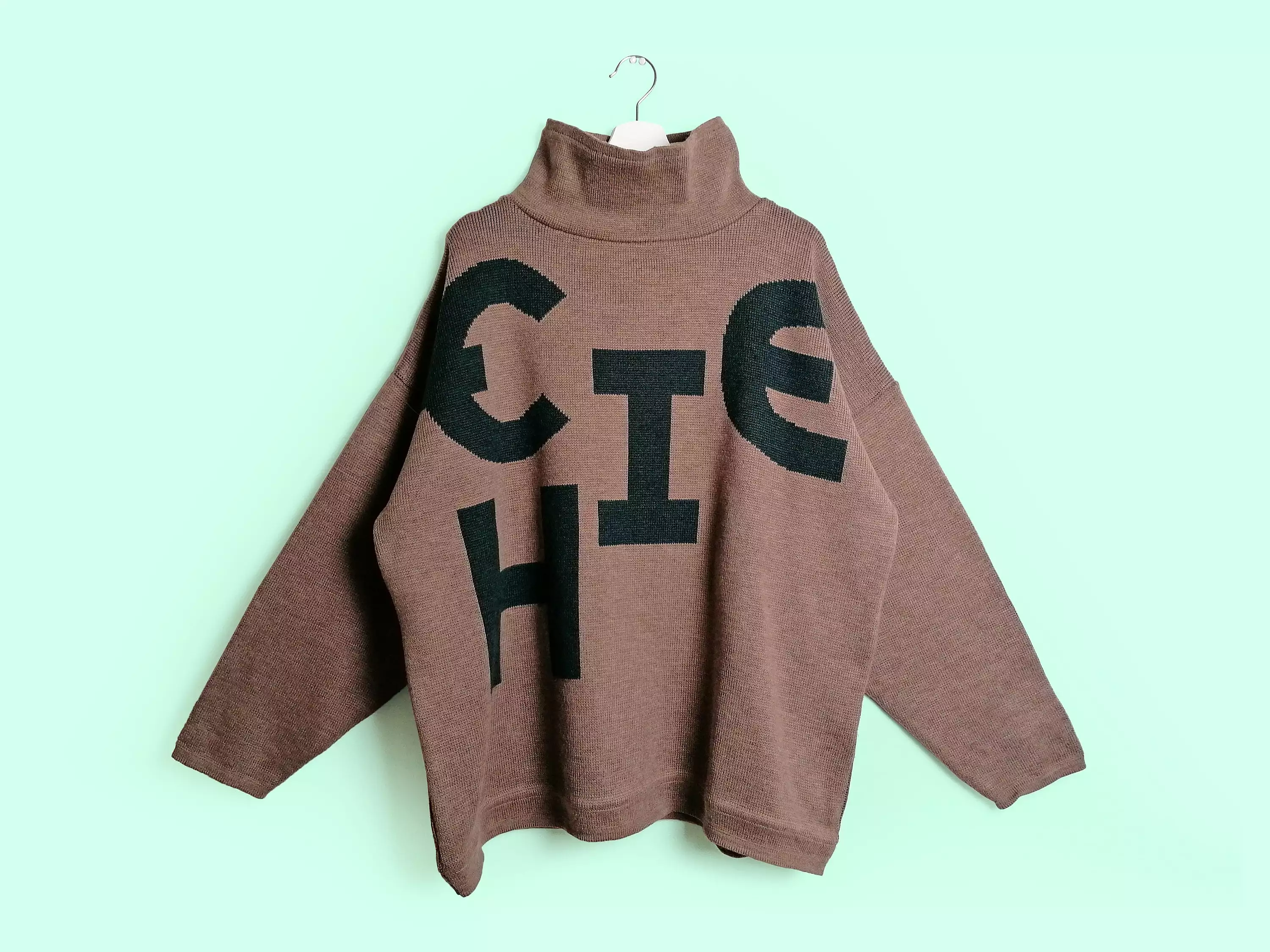 CHIEMSEE Oversized Retro Knit Sweater - size L-XL