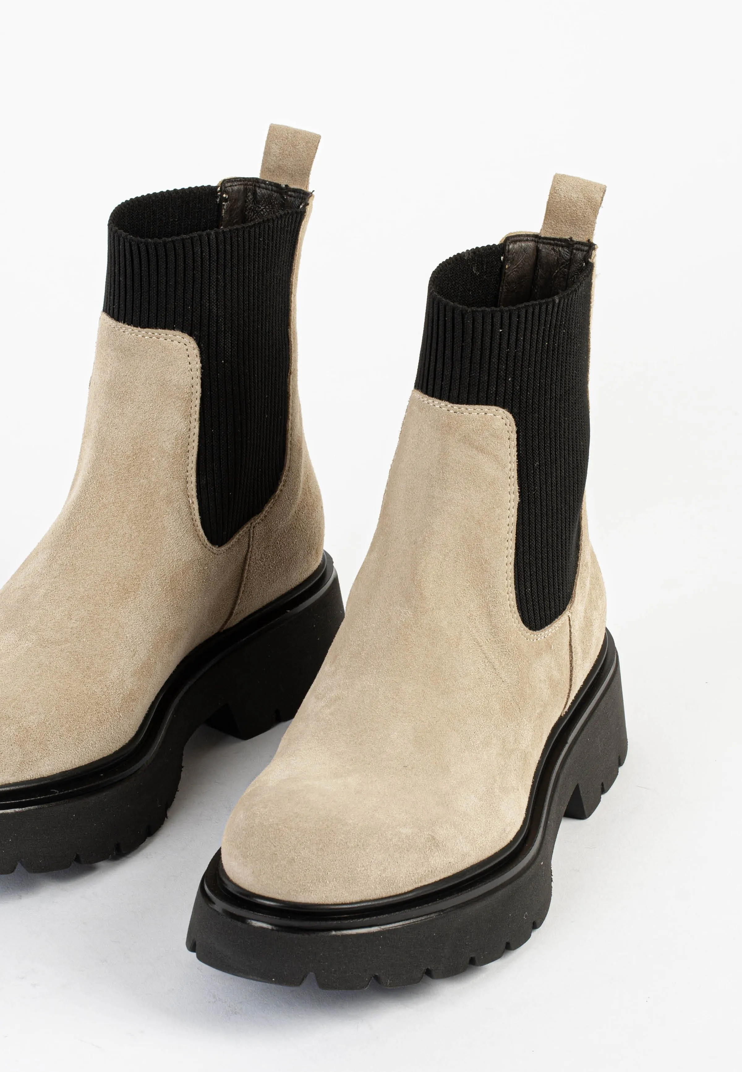 Lorrie Ankle Boot Sand