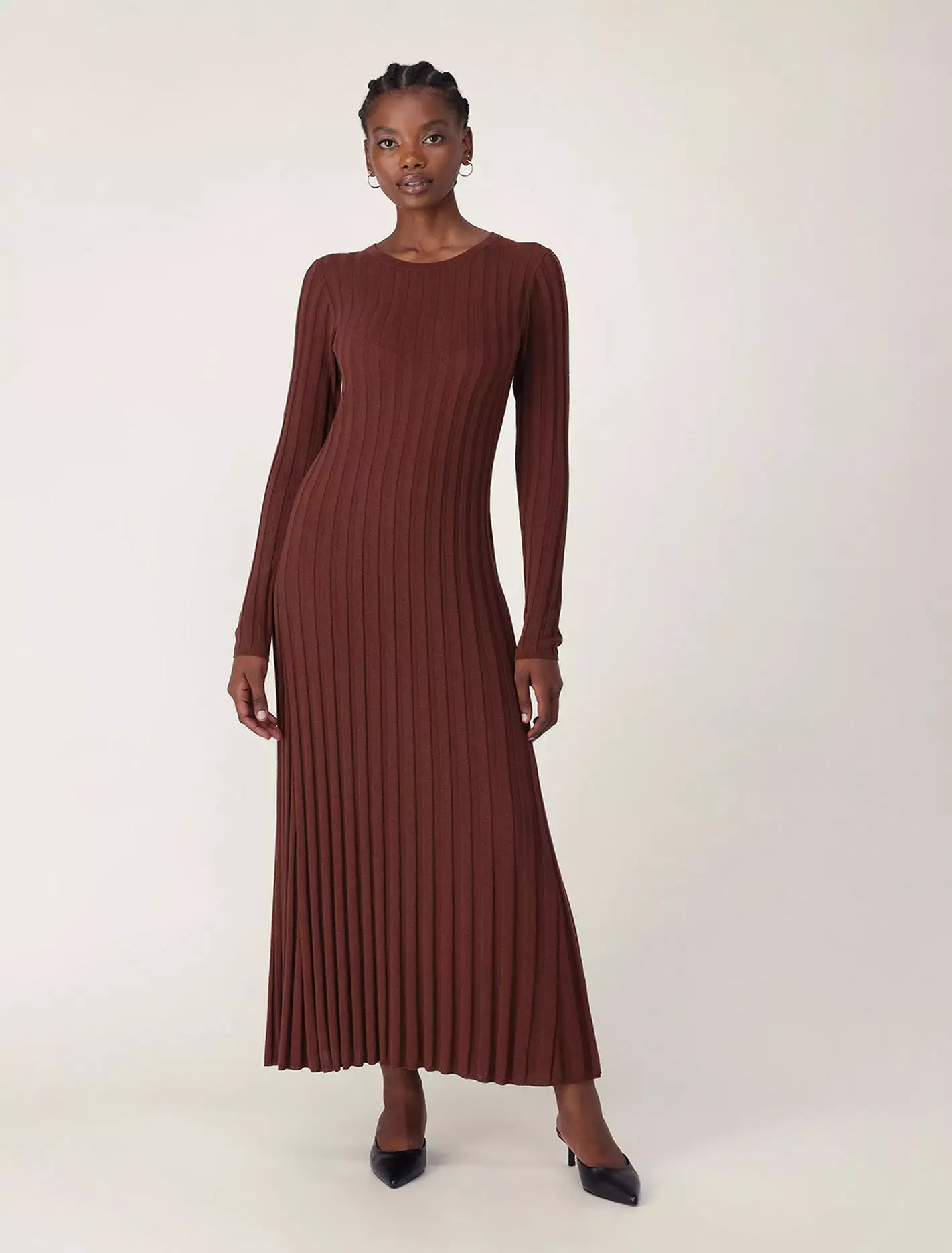 Lyla Crew Neck Detail Knit Dress