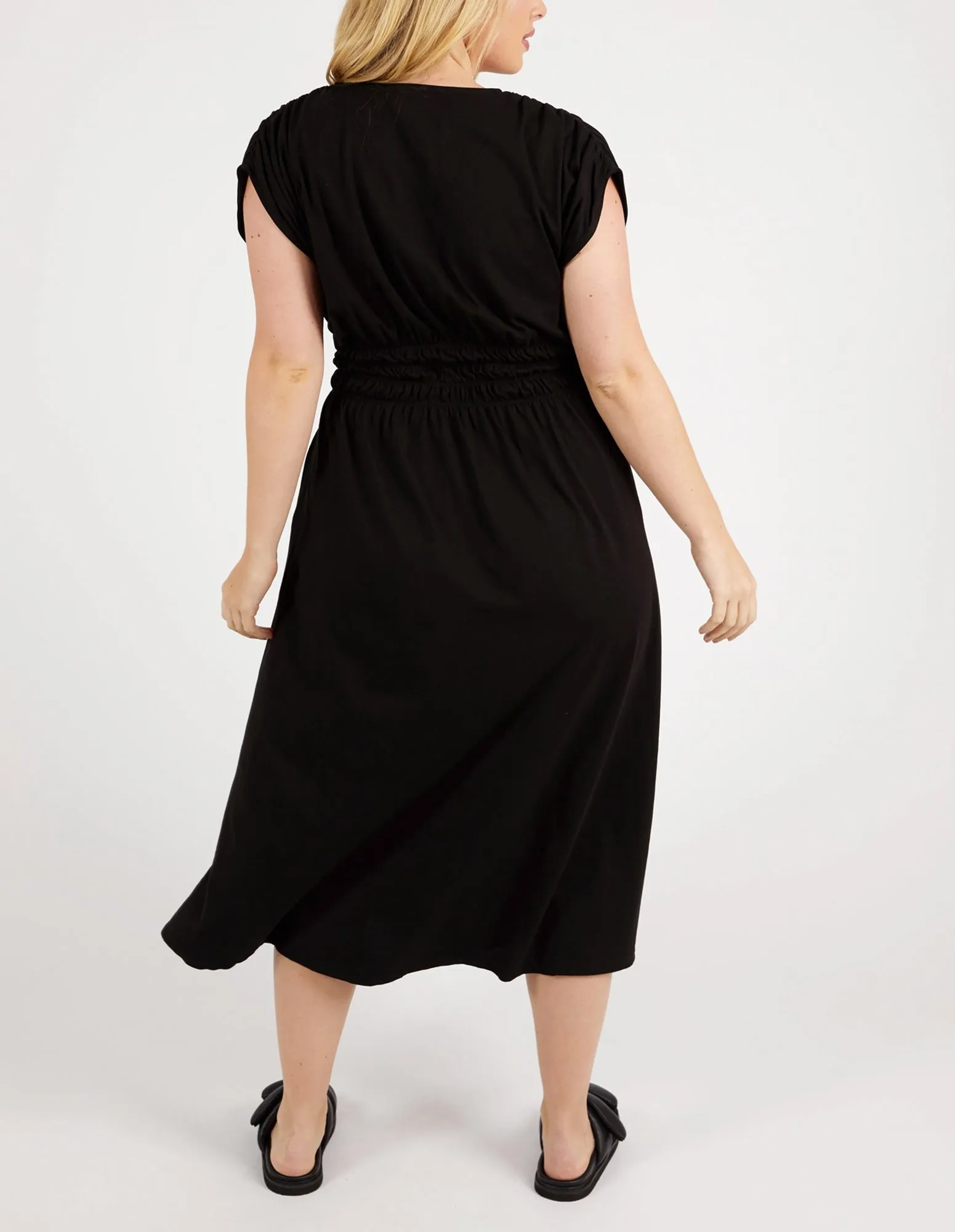 Nelle Midi Dress Black