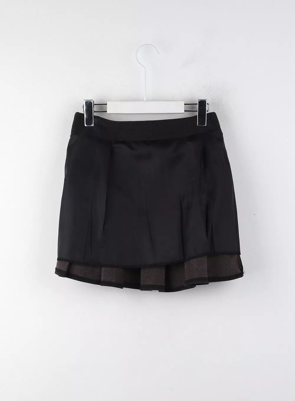 Pocket Pleated Mini Skirt IJ403