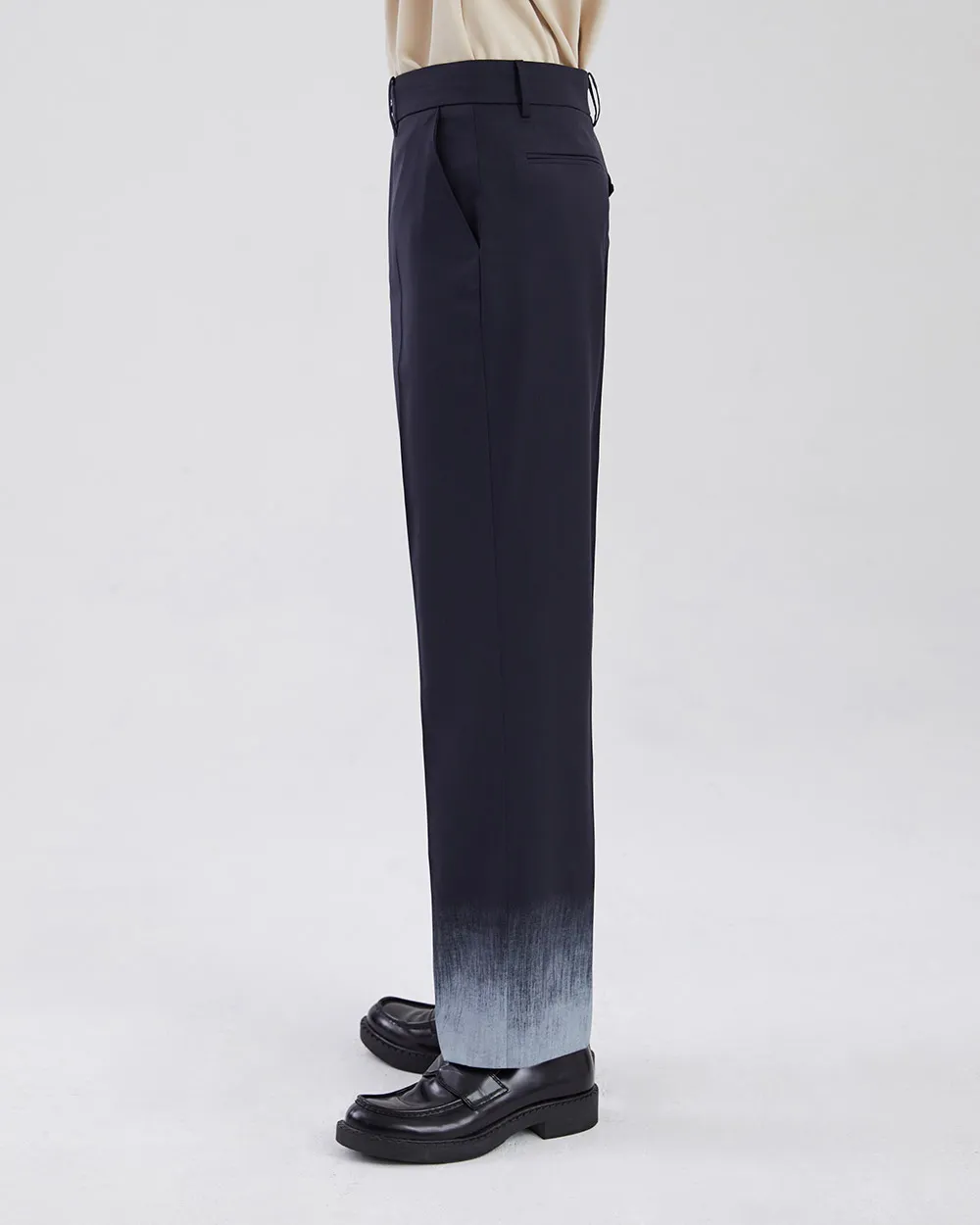 Pollution trousers