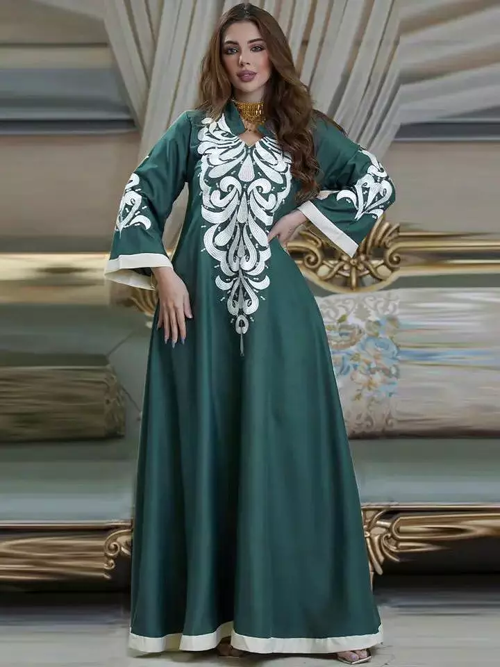 Robe Muslim Abaya Embroidered Kebaya Dress Long Sleeve Gowns AB184