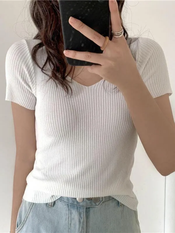 Solid V-neck Sweater Top