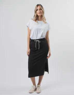 STELLA & GEMMA ESSENTIALS SKIRT BLACK