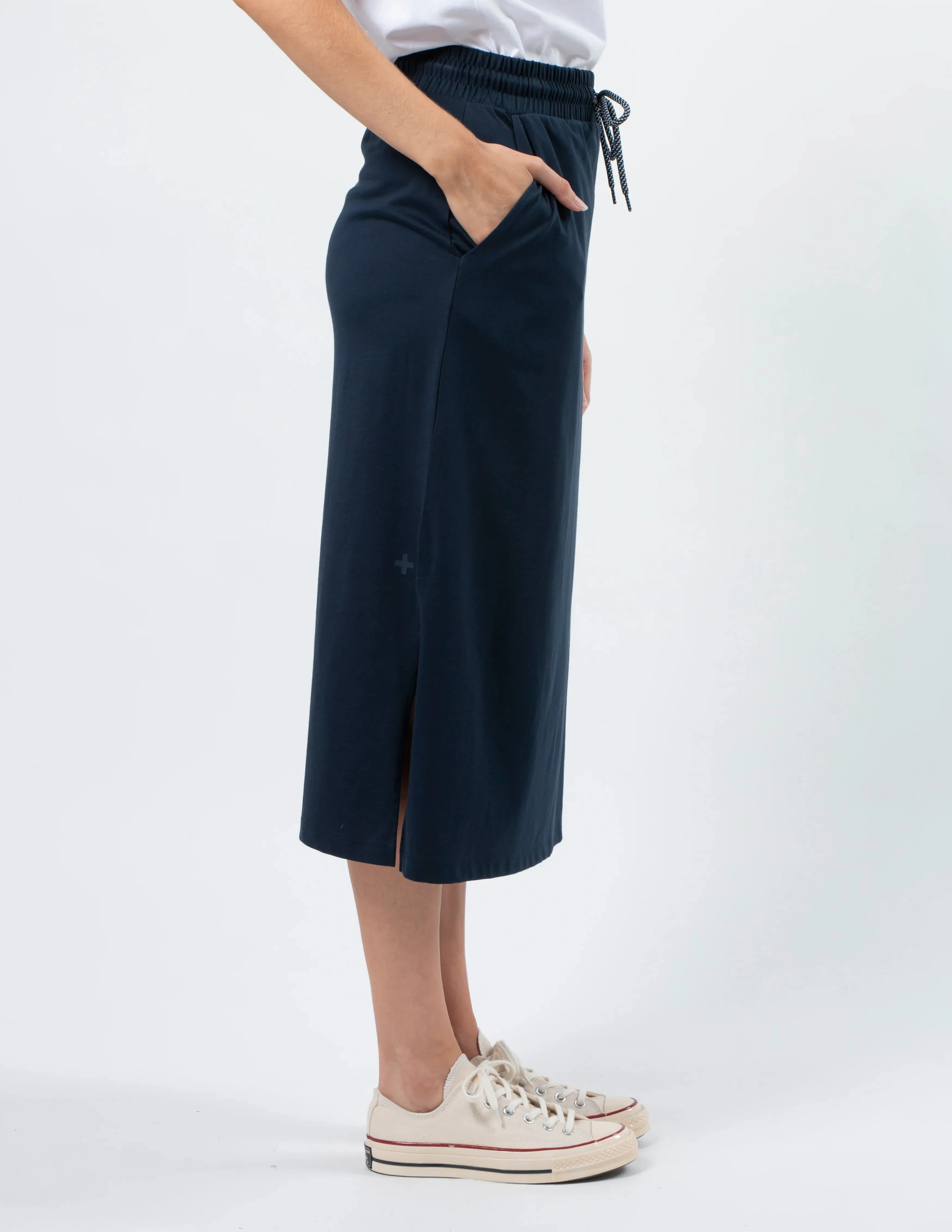 STELLA & GEMMA ESSENTIALS SKIRT NAVY