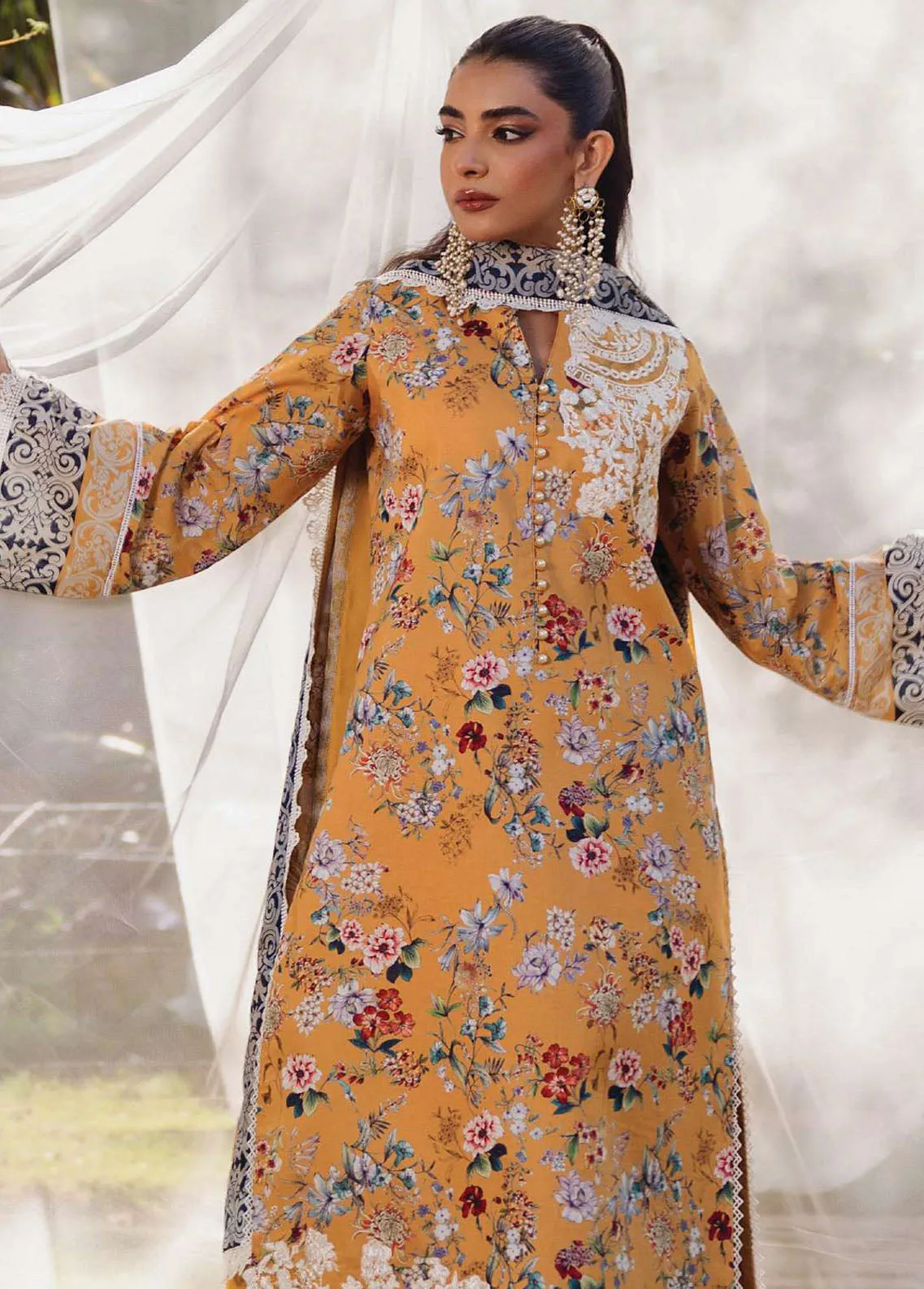 Tahra By Zainab Chottani Embroidered Lawn 3 Piece Unstitched Suit ZC24T 2A BEEHA