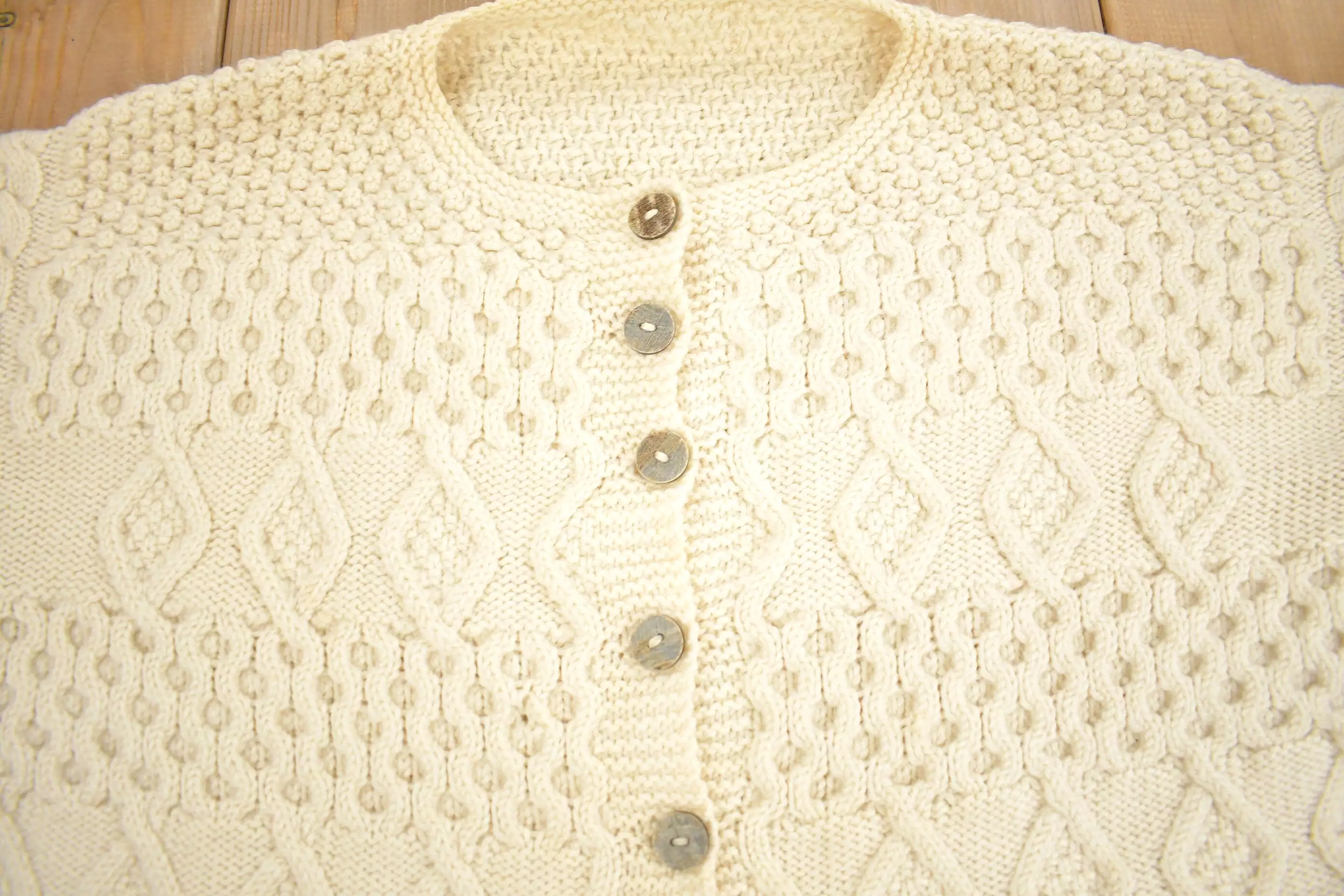 Vintage 1970s 3D Cable Knit Wool Cardigan Sweater / True Vintage / Knit Cardigan / Wool Cardigan