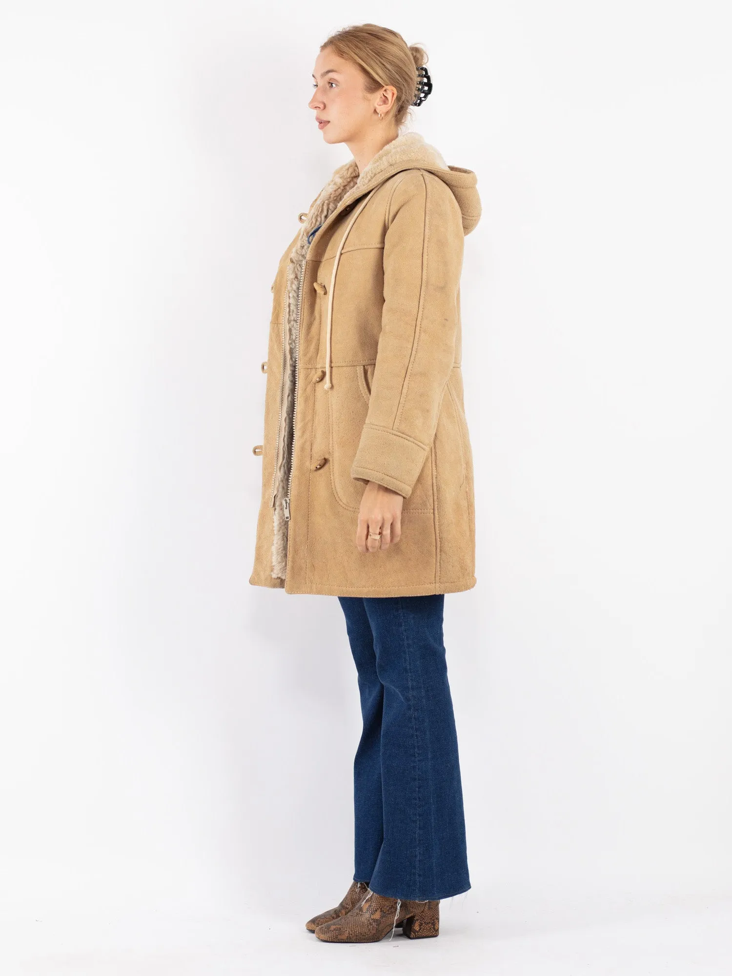 Vintage 70's Women Sheepskin Coat in Beige