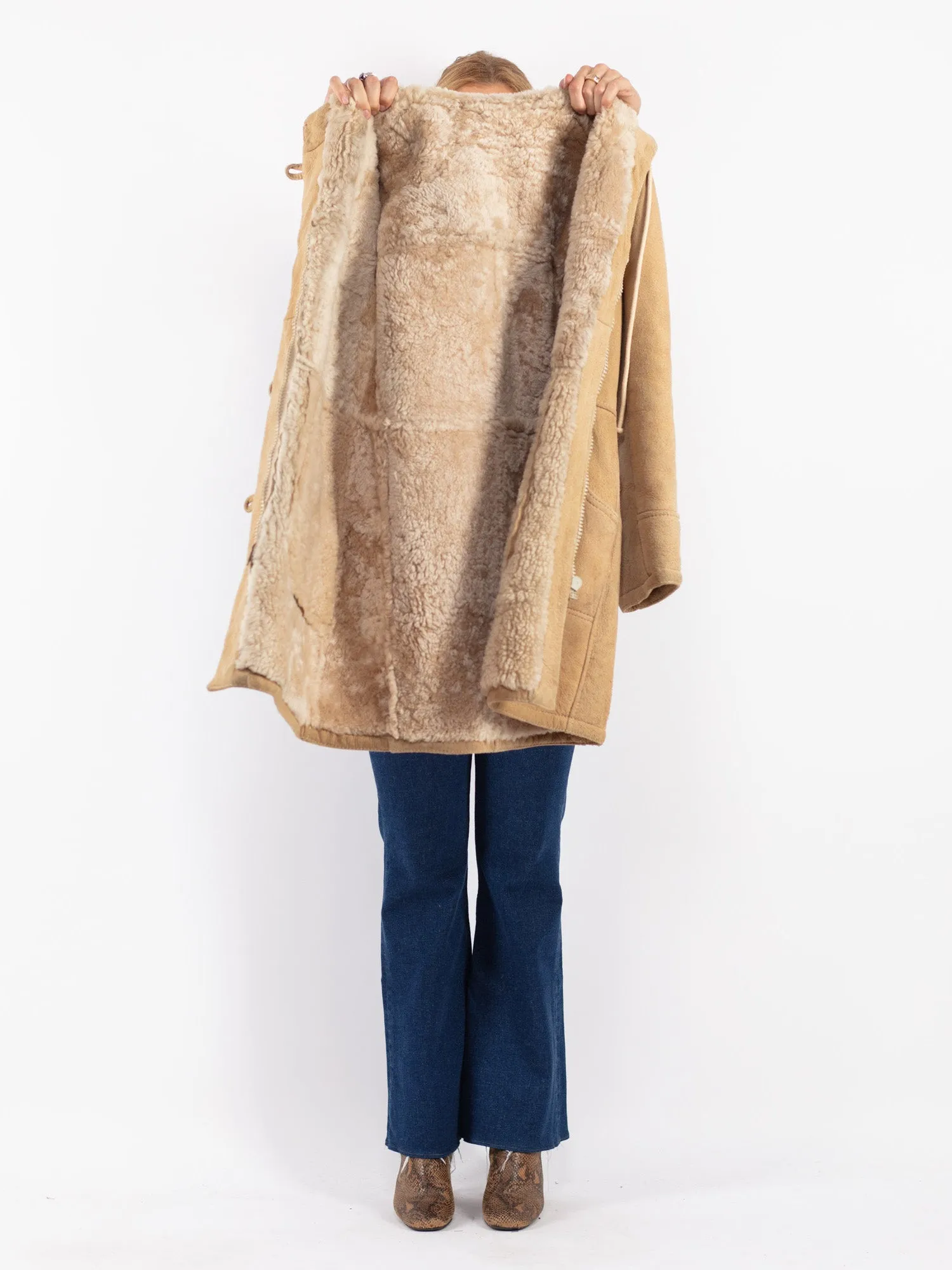 Vintage 70's Women Sheepskin Coat in Beige