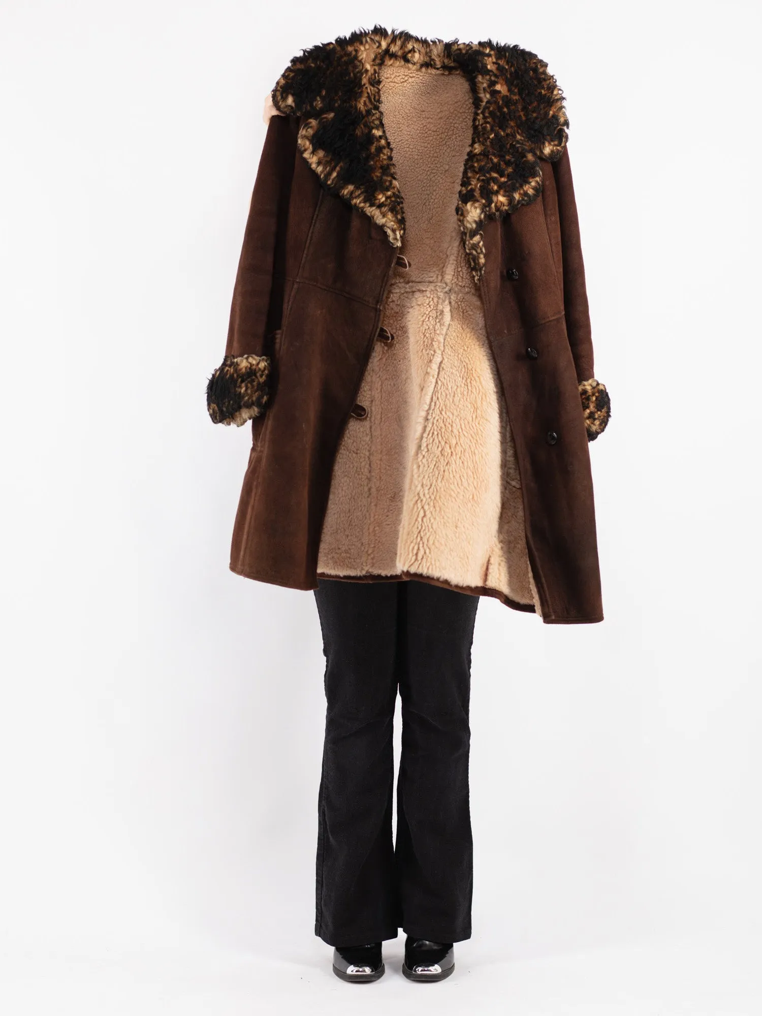 Vintage 70's Women Sheepskin Shearling Coat in Brown