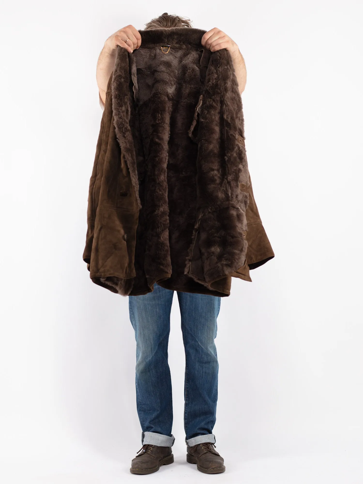 Vintage 80's Men Oversized Sheepskin Coat in Brown